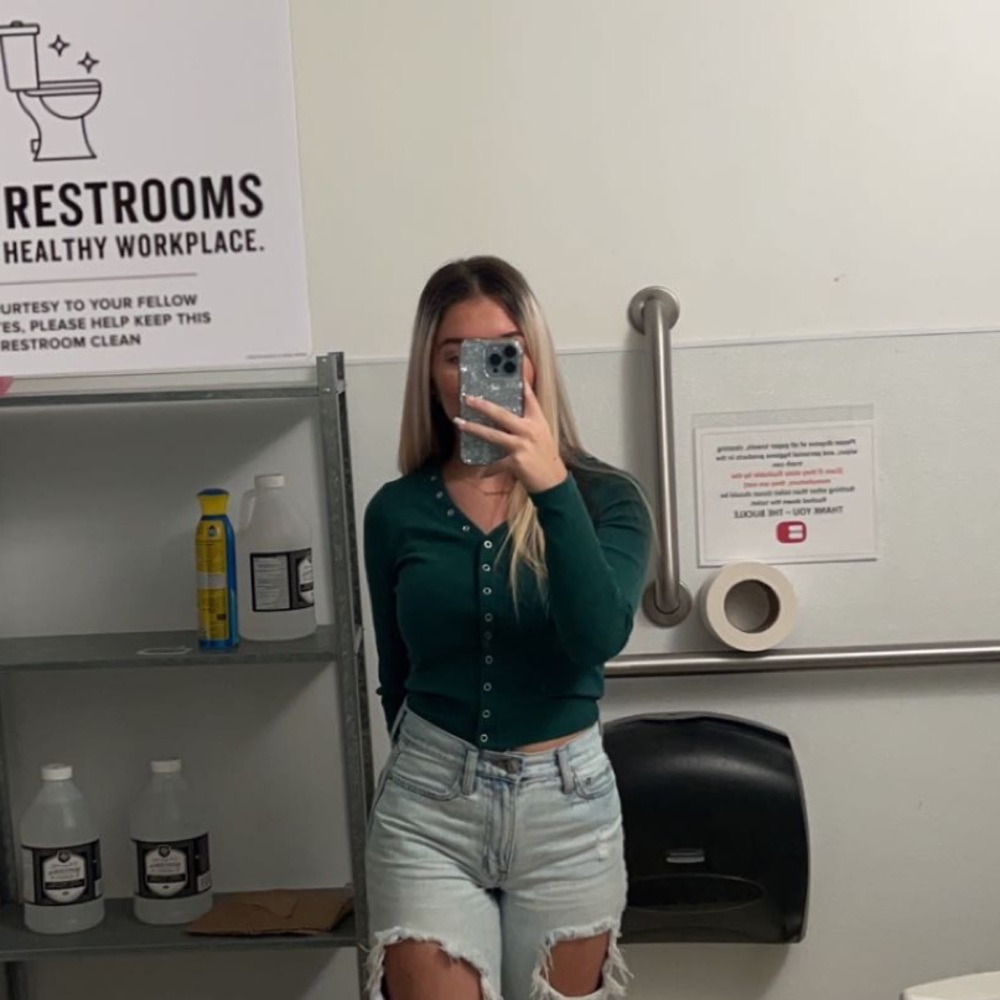 Top from buckle